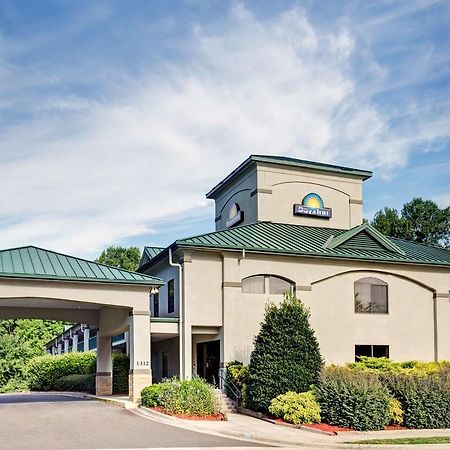 Days Inn - Chapel Hill Exterior foto