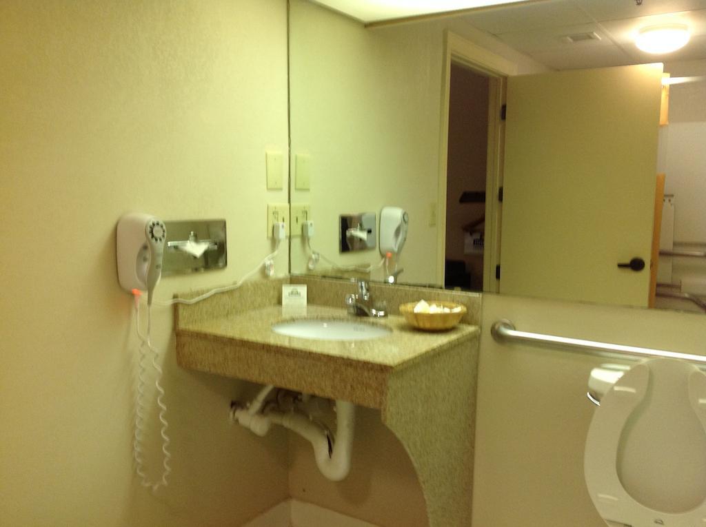 Days Inn - Chapel Hill Cameră foto